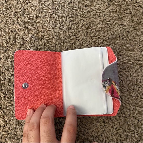 Card holder - Picture 3 of 5